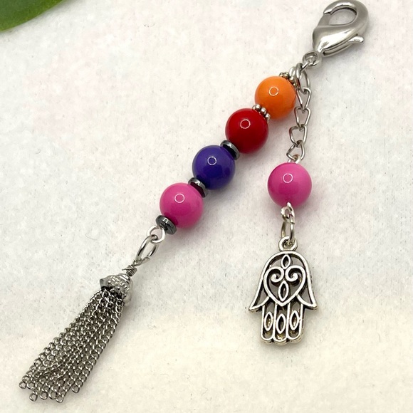Bag charm - Colorful Hamsa Hand Bag Charm with premium Metal charms and chain - Picture 3 of 6